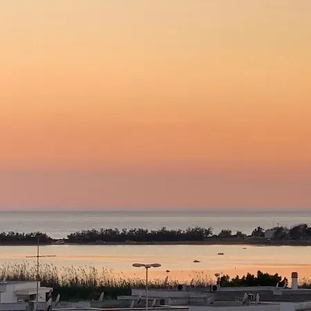 Casa Bianca & Acquamarina A Due Passi Dal Mare