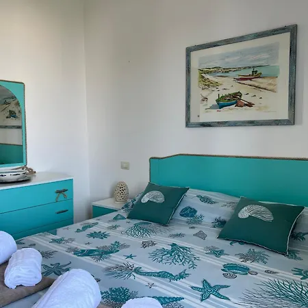 Casa Bianca & Acquamarina A Due Passi Dal Mare Lido Marini