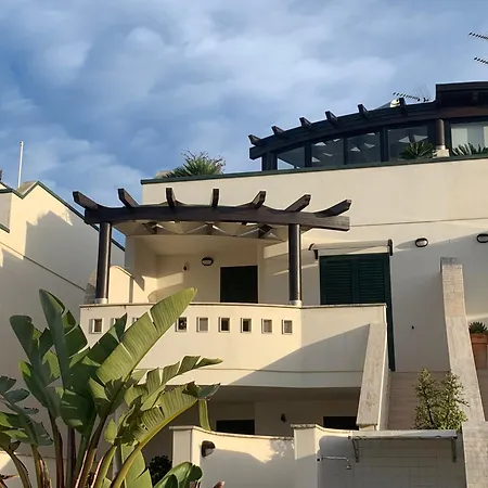 Casa Bianca & Acquamarina A Due Passi Dal Mare