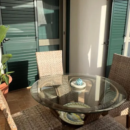 Casa Bianca & Acquamarina A Due Passi Dal Mare Lido Marini