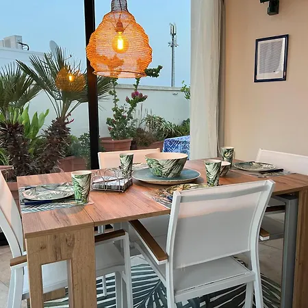 Apartment Casa Bianca & Acquamarina A Due Passi Dal Mare Lido Marini